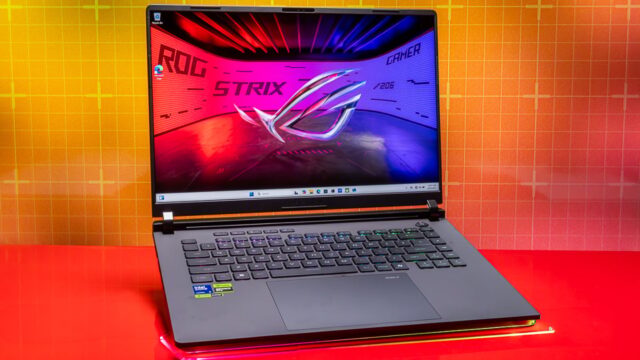 ASUS ROG Strix Scar 16（G635LW）評論：與Dapper屏幕的敵對狂熱