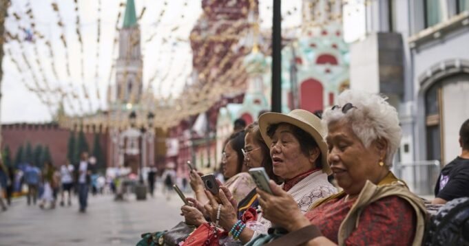 俄羅斯通過WhatsApp和Telegram限制了電話，這是控制Internet的最後一步