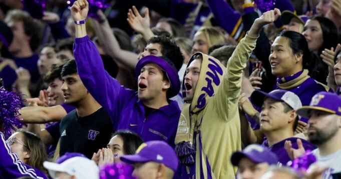 Husky Mobile啟動了,這是一項電話計劃,可以促進UW Athletics Husky Mobile啟動了,這是一項電話計劃,可以促進UW Athletics