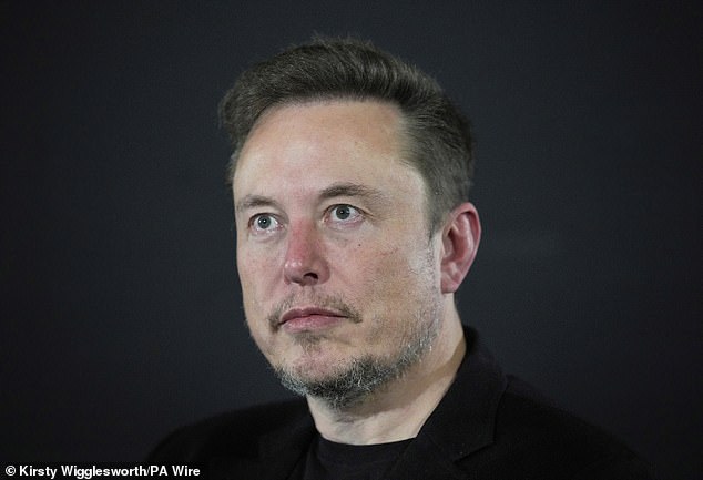 埃隆·馬斯克(Elon Musk)試圖與競爭對手馬克·扎克伯格(Mark Zuckerberg)合作 埃隆·馬斯克(Elon Musk)試圖與競爭對手馬克·扎克伯格(Mark Zuckerberg)合作