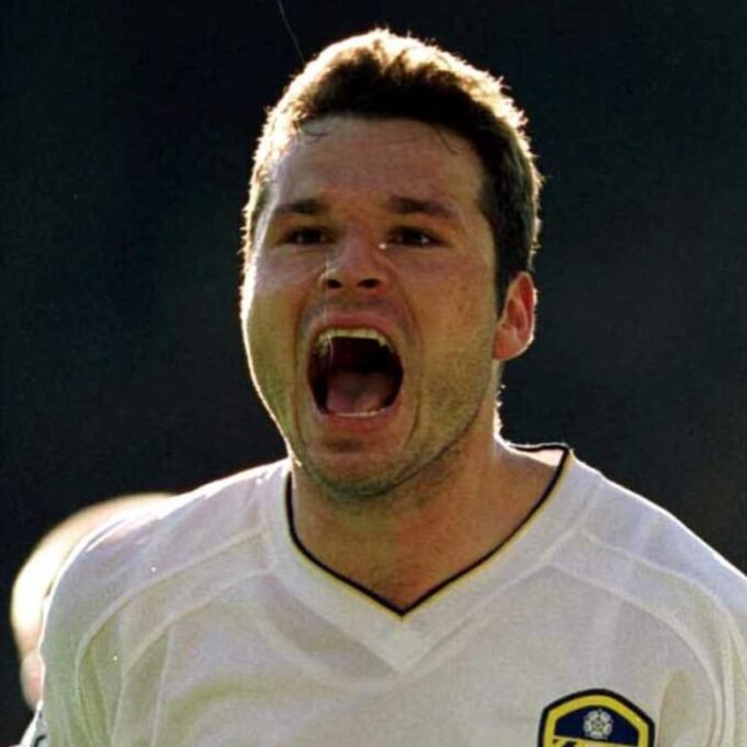 傳奇的利茲聯隊(Leeds United)明星透露,改變了他驚人的職業 傳奇的利茲聯隊(Leeds United)明星透露,改變了他驚人的職業