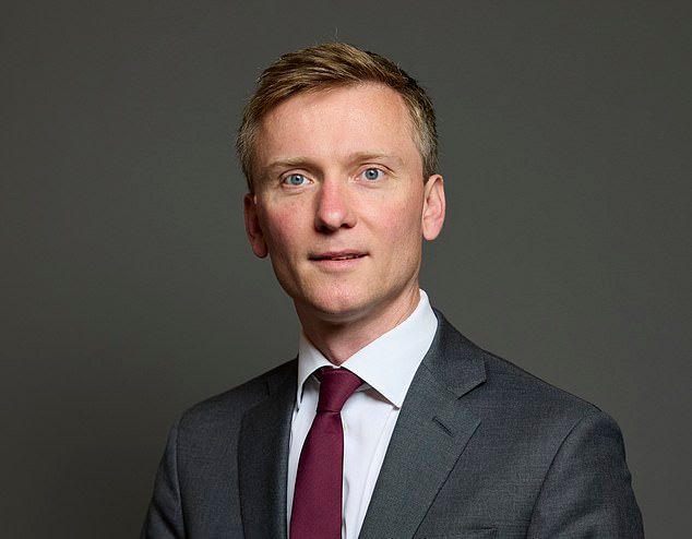傑夫·普斯特里奇(Jeff Prestridge):香檳社會主義者在您的養老金中突襲 傑夫·普斯特里奇(Jeff Prestridge):香檳社會主義者在您的養老金中突襲