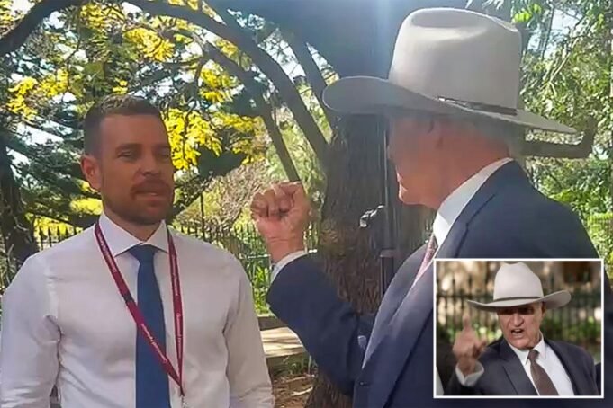 澳大利亞立法者鮑勃·凱特（Bob Katter