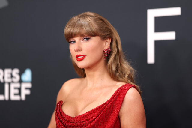 1755185709_taylor-swift.jpg