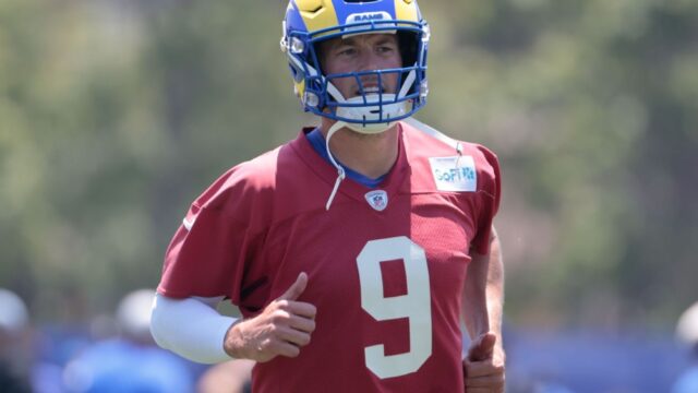 公羊隊的馬修·斯塔福德（Matthew Stafford）練習首次在訓練營中
