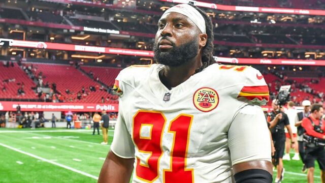 資料來源 – 老闆在噴氣式交易中反應DT Derrick Nnadi
