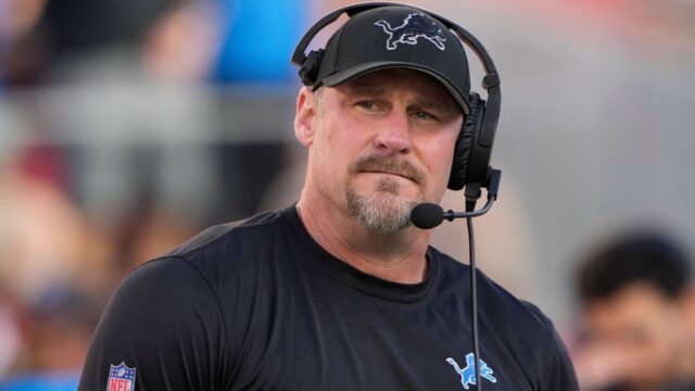 丹·坎貝爾(Dan Campbell)說,這份名單是他與雷的最深處 丹·坎貝爾(Dan Campbell)說,這份名單是他與雷的最深處