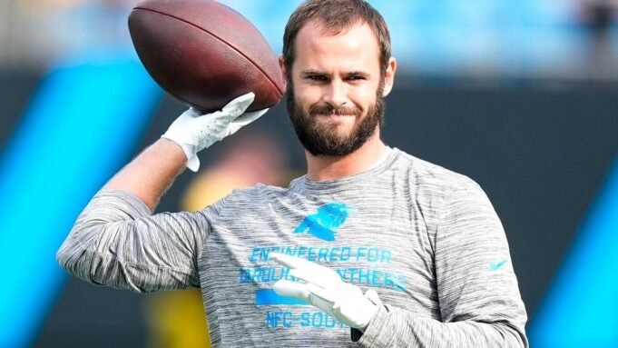 29歲的接收者Hunter Renfrow由卡羅來納黑豹隊發射 29歲的接收者Hunter Renfrow由卡羅來納黑豹隊發射