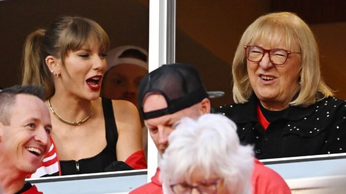 唐娜·凱爾斯（Donna Kelce）點頭Travis Kelce，Taylor Swift承諾