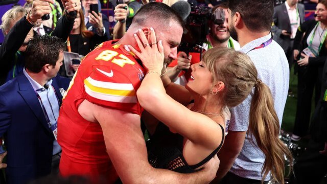 泰勒·斯威夫特（Taylor Swift）