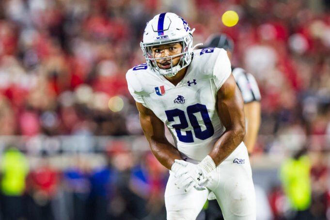 如何觀看Abilene Christian vs Timesa：直播NCAA大學橄欖球，電視頻道
