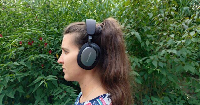 Bowers&Wilkins PX7 S3評論:標準的樣式和材料 Bowers&Wilkins PX7 S3評論:標準的樣式和材料