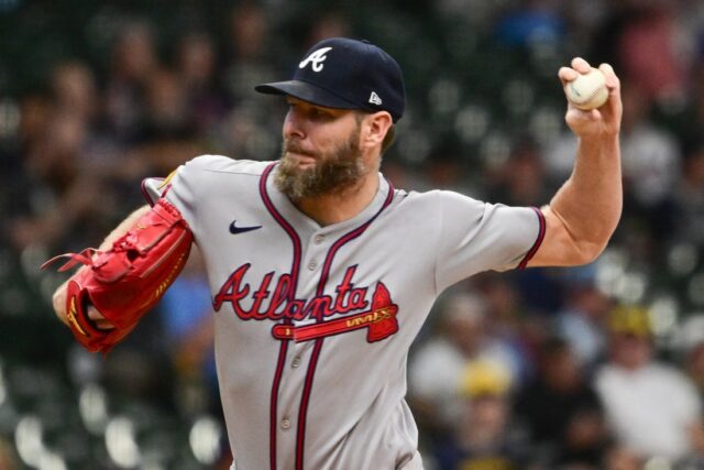 Bravers激活的LHP Chris Cell以抗爆炸開始 Bravers激活的LHP Chris Cell以抗爆炸開始