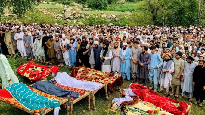 在巴基斯坦,季風在24小時內死亡超過160 在巴基斯坦,季風在24小時內死亡超過160