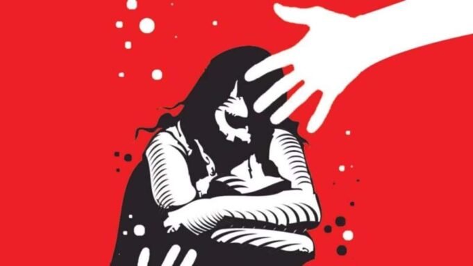德里·舒庫爾(Delhi Shukuir):一名婦女在民事線地區的黨派中“纏繞,被粉碎”; “飲料興起了。” 德里·舒庫爾(Delhi Shukuir):一名婦女在民事線地區的黨派中“纏繞,被粉碎”; “飲料興起了。”