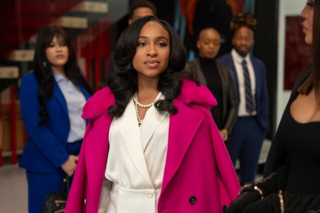 泰勒·佩里(Tyler Perry)的《黑色美女》(Beauty In Black)丟下了預告片和第2季的照片 泰勒·佩里(Tyler Perry)的《黑色美女》(Beauty In Black)丟下了預告片和第2季的照片