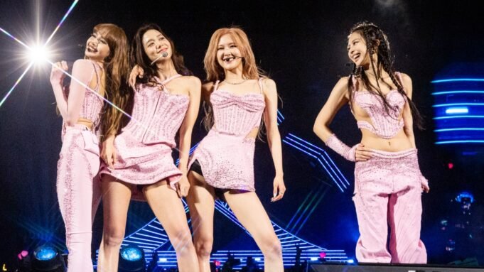 Blackpink Cover Spice Girls’Wannabe在倫敦:觀看 Blackpink Cover Spice Girls’Wannabe在倫敦:觀看