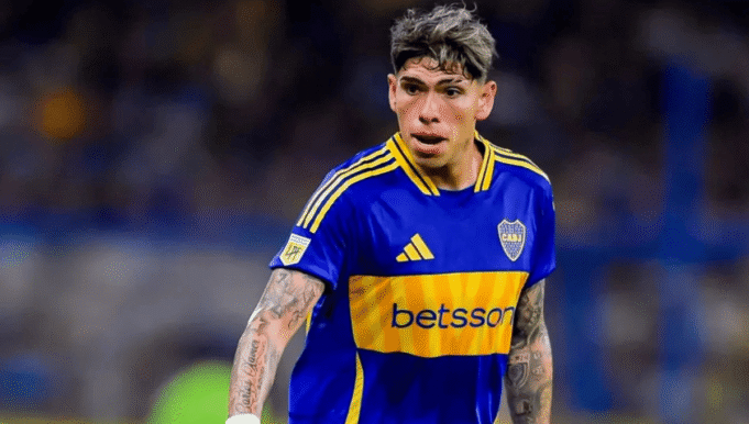 Boca的培訓人員在Mendoza Boca Juniors評估Carlos Palacius Boca的培訓人員在Mendoza Boca Juniors評估Carlos Palacius