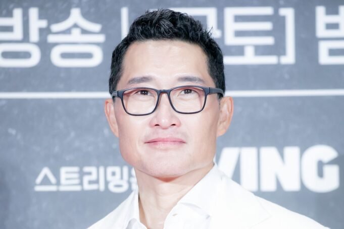 丹尼爾·戴（Daniel Dae）說“過度更正”