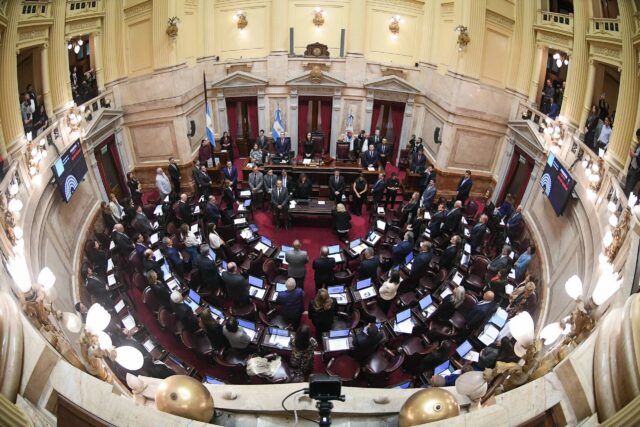 El-Senado-trata-Ficha-Limpia-tras-semanas-de-operaciones-cruzadas-entre-LLA-y-el-PRO-scaled-optimize.jpeg