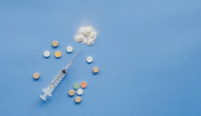 短暫的冥想和抑鬱症治療後隱藏的危險。 短暫的冥想和抑鬱症治療後隱藏的危險。