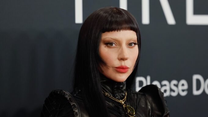 Lady Gaga在“星期三”角色之前宣布了新歌 Lady Gaga在“星期三”角色之前宣布了新歌