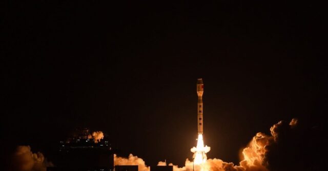 Gely Car在太空中推出了衛星衛星,強調了中國的野心 Gely Car在太空中推出了衛星衛星,強調了中國的野心