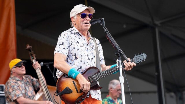 DeSantis去世後獲得獎牌，吉米·巴菲特（Jimmy Buffett），其他4個佛羅里達