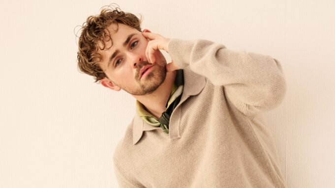 蒙哥馬利（Dacre Montgomery）揭示了為什麼他佔據表演差距
