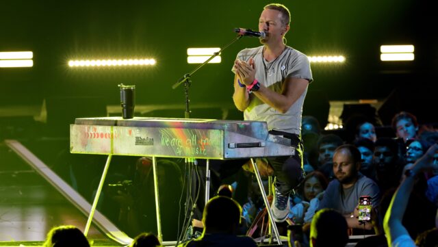 粉絲像Coldplay可救出溫布利的最後一場表演一樣做出反應