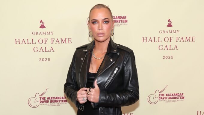 Teddi Mellencamp關於健康更新的股份