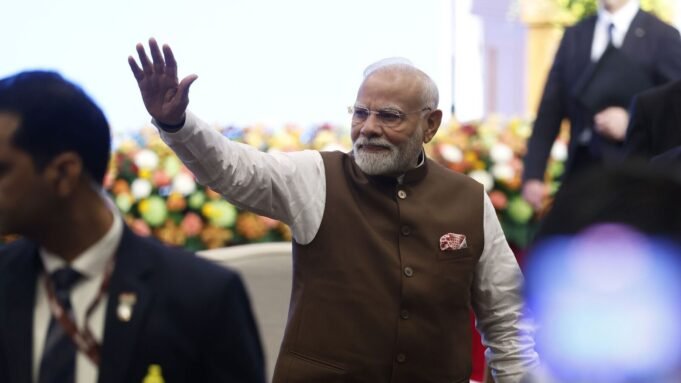 “ Aapke Saath Charcha Karne K Liye …” Shigero Ishiba在印度PM Modi的推文中說。