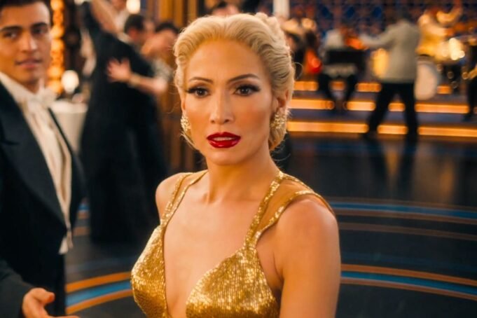 珍妮弗·洛佩茲(Jennifer Lopez)眼花azz亂 珍妮弗·洛佩茲(Jennifer Lopez)眼花azz亂
