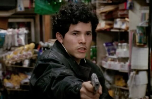 約翰·萊格薩莫（John Leguizamo）對哈里森·福特（Harrison Ford）感到“羞辱”