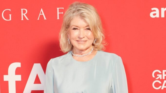 瑪莎·斯圖爾特(Martha Stewart)回應“家庭主婦”演員報告 瑪莎·斯圖爾特(Martha Stewart)回應“家庭主婦”演員報告