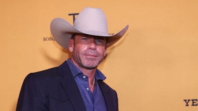 泰勒·謝里登（Taylor Sheridan）帶著新的大型生產中心將好萊塢帶到德克薩斯州