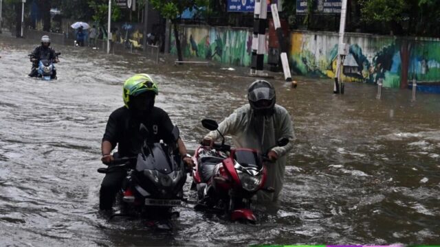 孟買雨：包括Amitab，Ajay Degen在內的名人博客出現