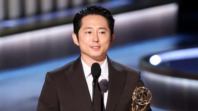 史蒂芬·楊(Steven Yeun 史蒂芬·楊(Steven Yeun