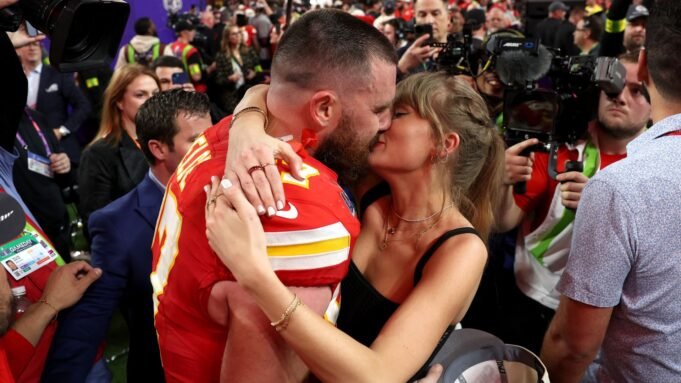 粉絲對特拉維斯·凱爾斯（Travis Kelce）和泰勒·斯威夫特（Taylor Swift）的複活節訂婚做出了反應