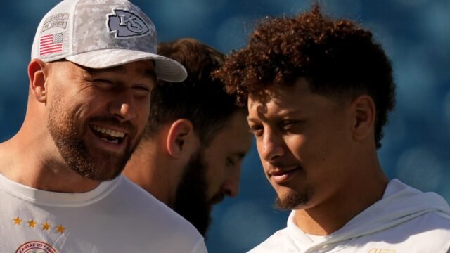 Travis-Kelce-and-Patrick-Mahomes.jpg