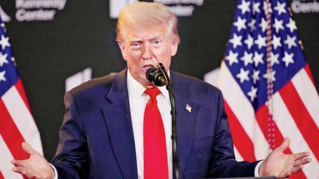 唐納德·特朗普(Donald Trump)再次聲稱他停止了印度戰爭 唐納德·特朗普(Donald Trump)再次聲稱他停止了印度戰爭