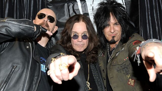 猶大牧師的羅伯·哈爾福德(Rob Halford)揭示了他如何向奧茲·奧斯本(Ozzy Osbourne)致敬 猶大牧師的羅伯·哈爾福德(Rob Halford)揭示了他如何向奧茲·奧斯本(Ozzy Osbourne)致敬