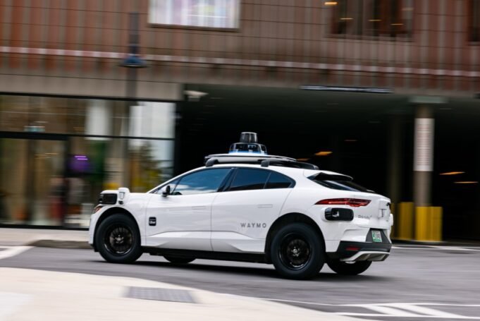 Waymo同意開始在紐約市測試獨立汽車