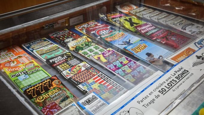 法國：吸煙員工偷走了126,000歐元的刮刮票，這使他回來…不是錢