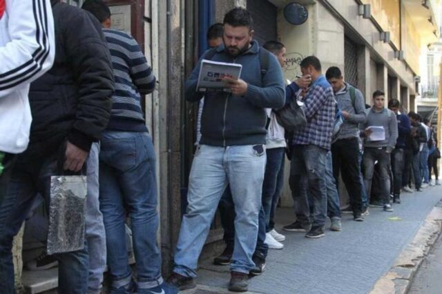 argentina-desempleo-1320x743_0-1.jpg