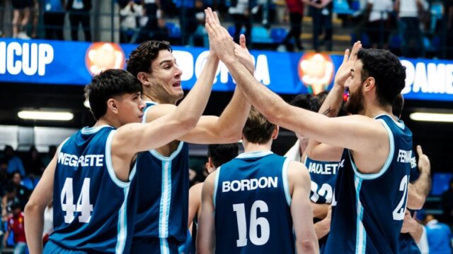 argentina-vs-canada-basquet-2090053.jpg