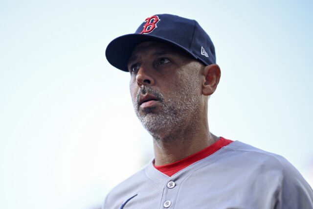 boston-red-sox-manager.jpg