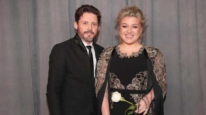 凱利·克拉克森（Kelly Clarkson）在苦澀的離婚中保護了舊的布蘭登·布萊克斯托克