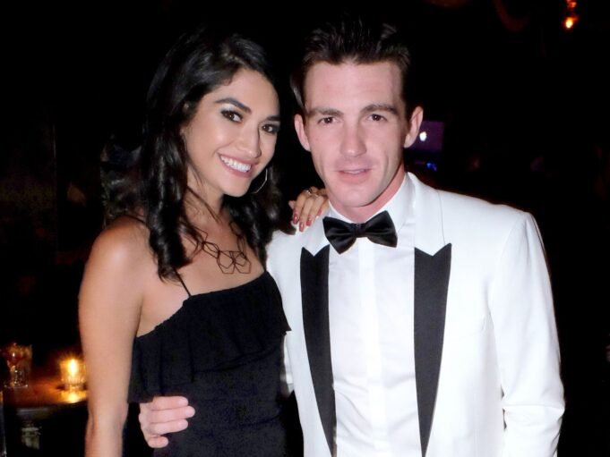 德雷克·貝爾(Drake Bell)在妻子的第一個文件後2年繼續與離婚繼續 德雷克·貝爾(Drake Bell)在妻子的第一個文件後2年繼續與離婚繼續