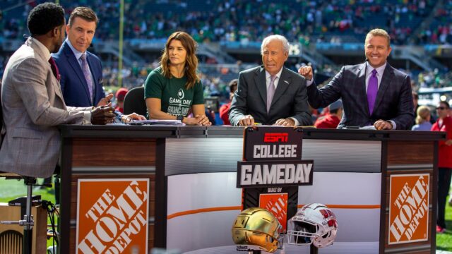 ESPN對網絡上長期超級碗最喜歡的未來做出了最終決定 ESPN對網絡上長期超級碗最喜歡的未來做出了最終決定